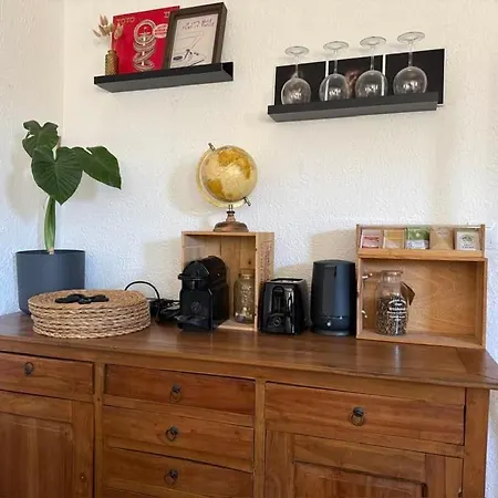 3 Pieces Au Calme La Costiere Апартаменты *